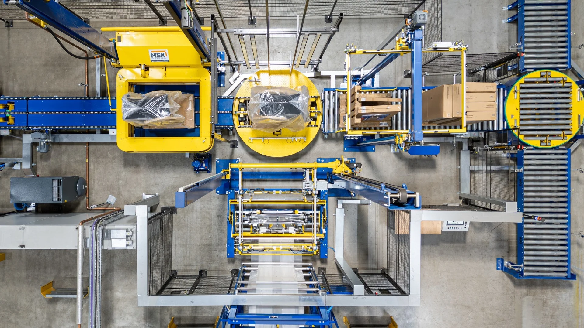 DGI_006480_1920_1080 Haubenschrumpfanlage Dachser Magdeburg